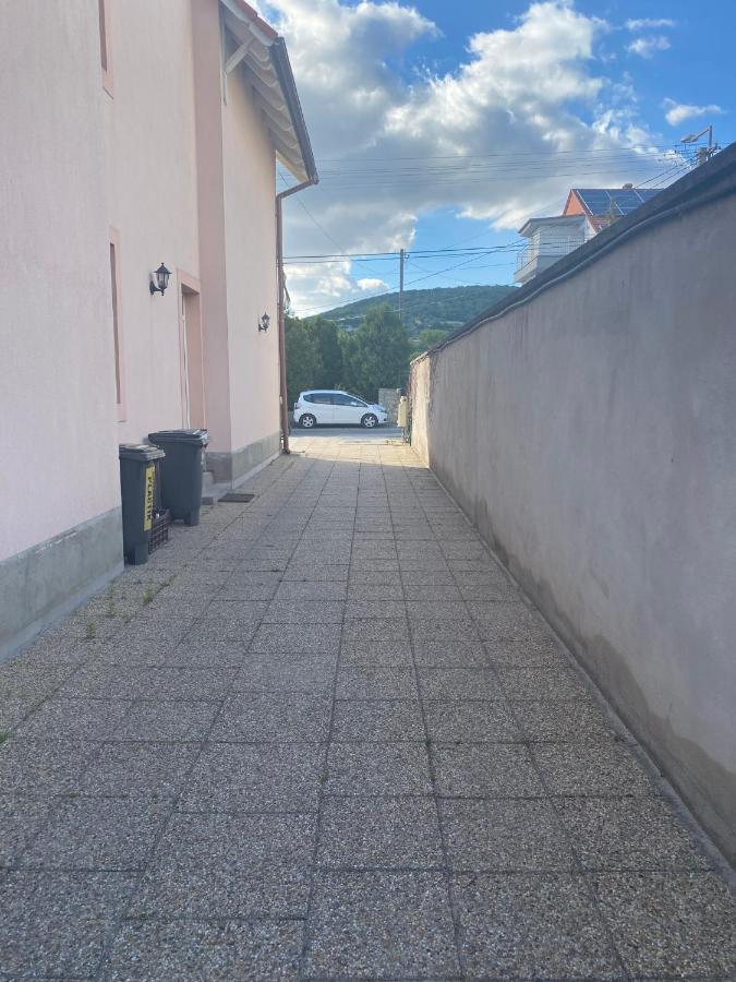 Abigel Apartmanhaz Balatonfüred Exteriör bild