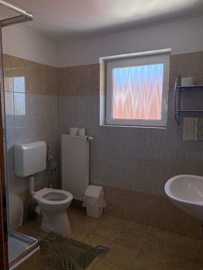 Abigel Apartmanhaz Balatonfüred Exteriör bild