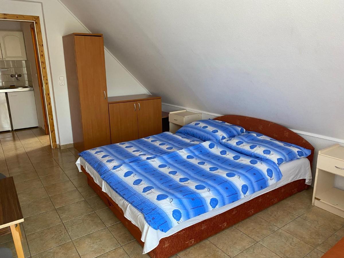 Abigel Apartmanhaz Balatonfüred Exteriör bild