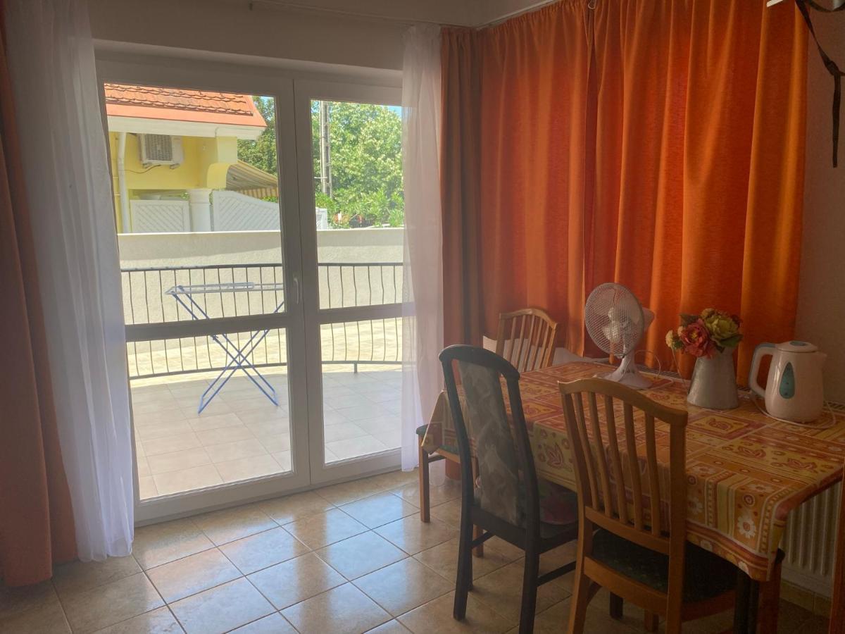 Abigel Apartmanhaz Balatonfüred Exteriör bild