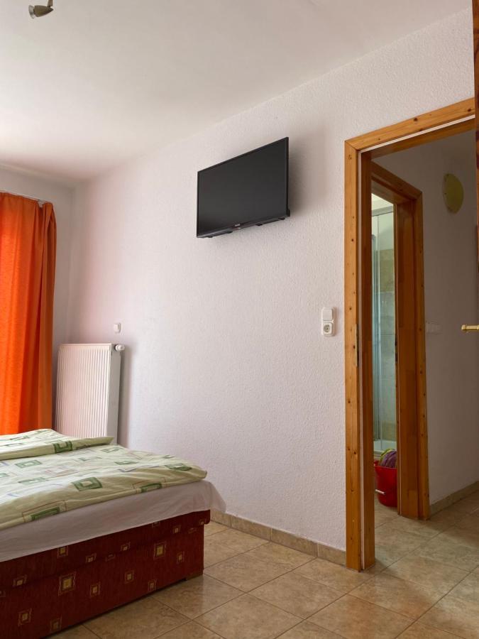 Abigel Apartmanhaz Balatonfüred Exteriör bild