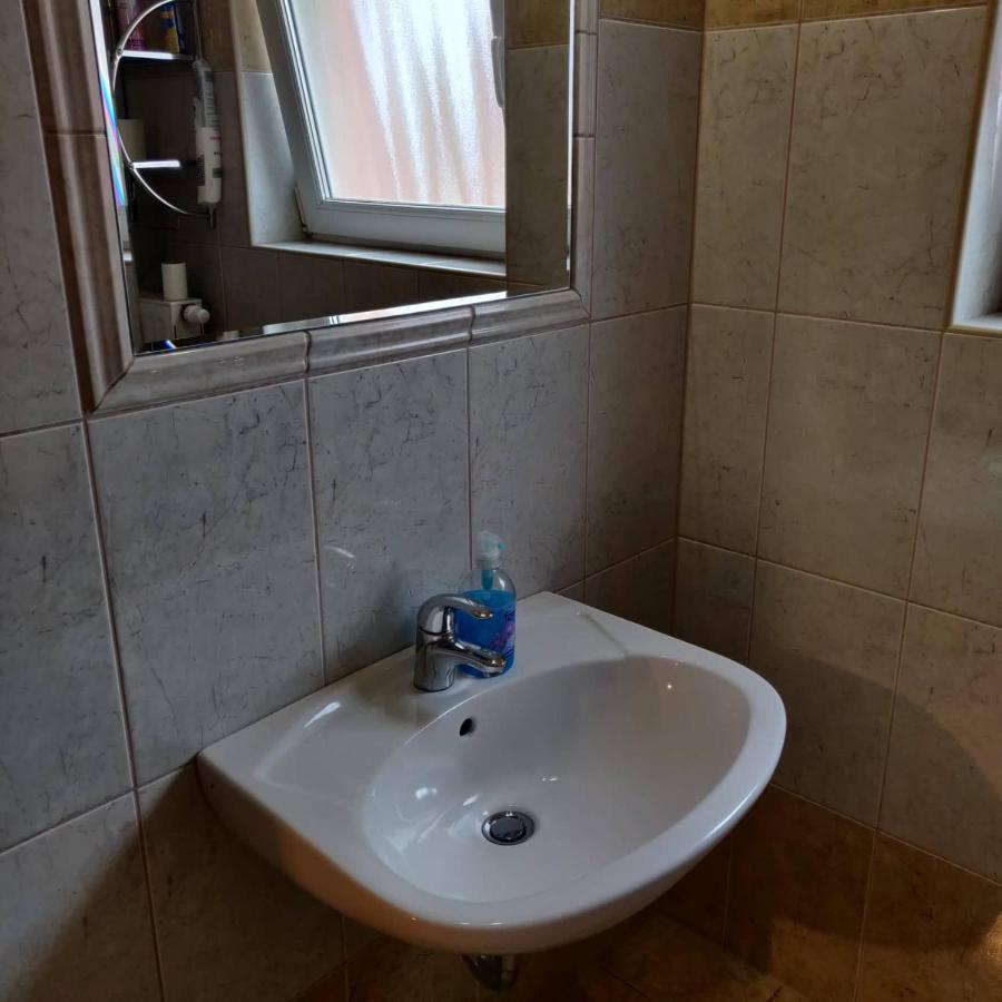 Abigel Apartmanhaz Balatonfüred Exteriör bild